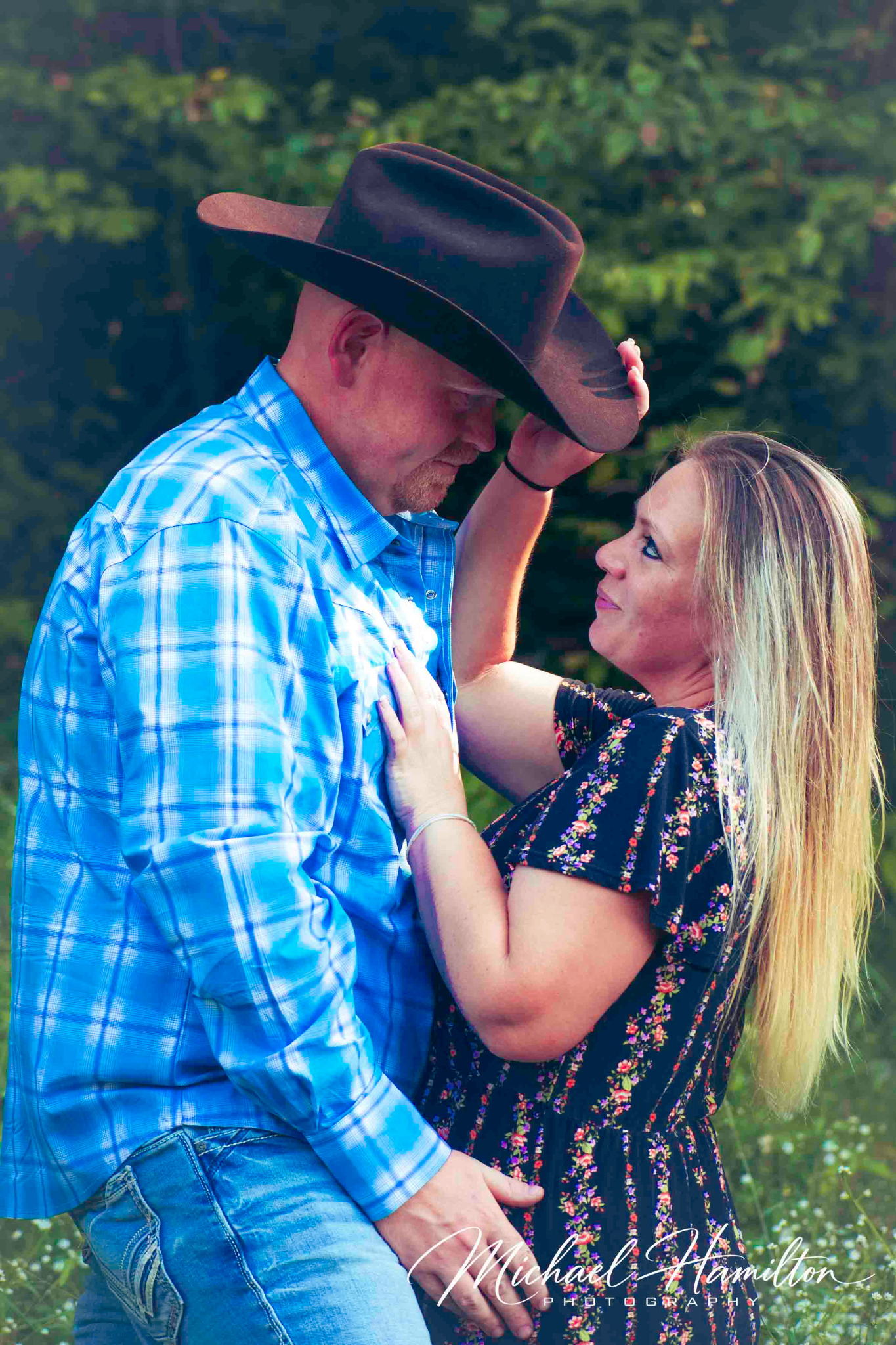 Zach and Brittnee sharing a playful moment during their stranger session